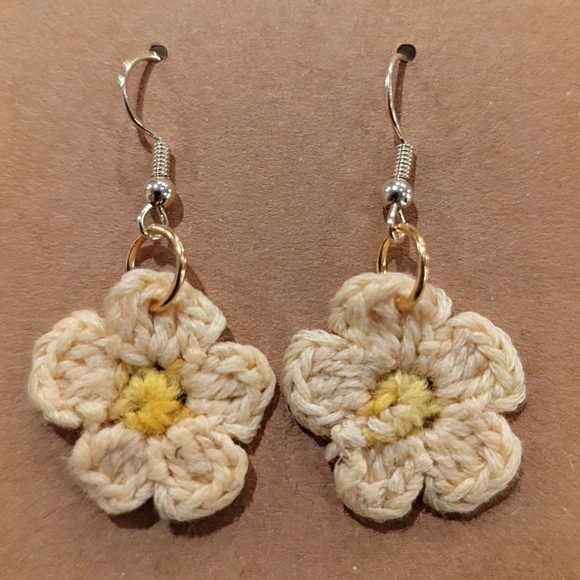handmade crochet Jewelry - Elegant Floral Crochet Earrings in Cream and Yellow